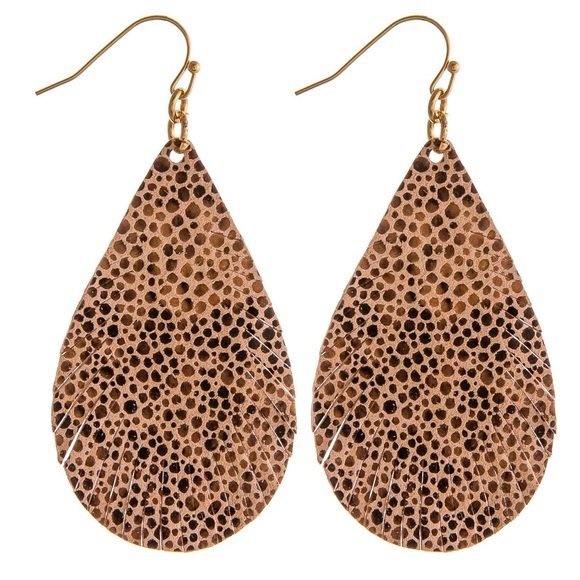 Jewelry - Leopard Dangle Feather Texture Gold Drop Earrings